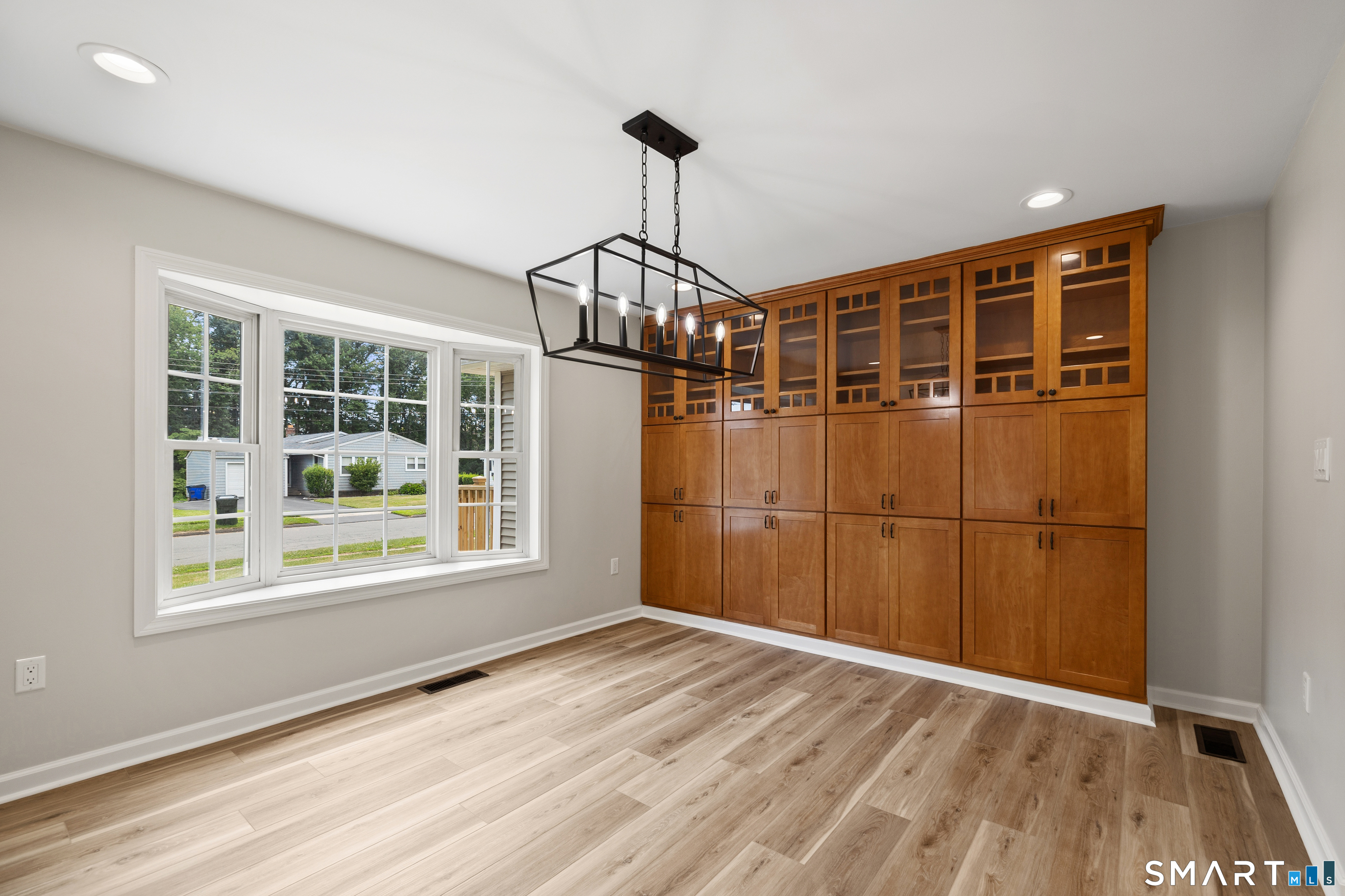 64 Red Top Drive West Hartford CT 06110
