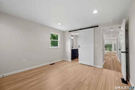 64 Red Top Drive West Hartford CT 06110