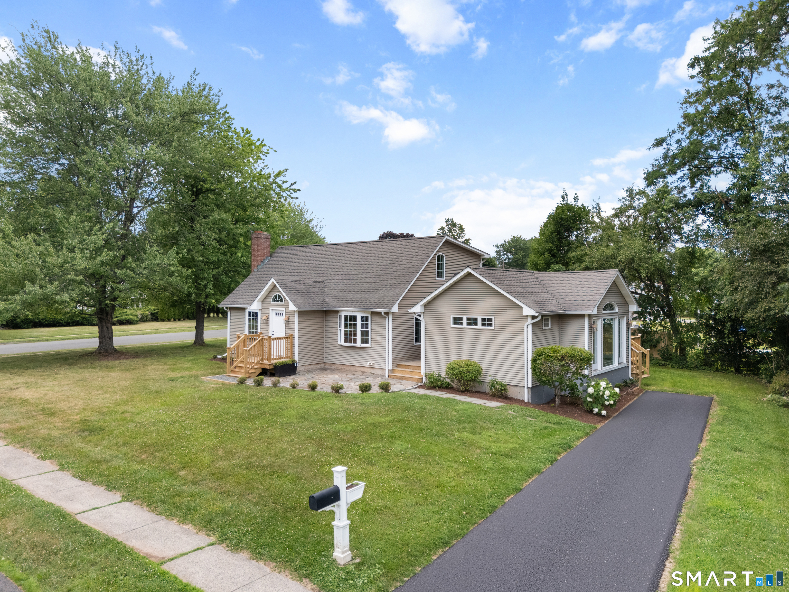 64 Red Top Drive West Hartford CT 06110