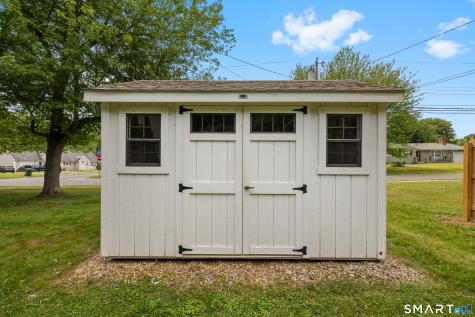 64 Red Top Drive West Hartford CT 06110