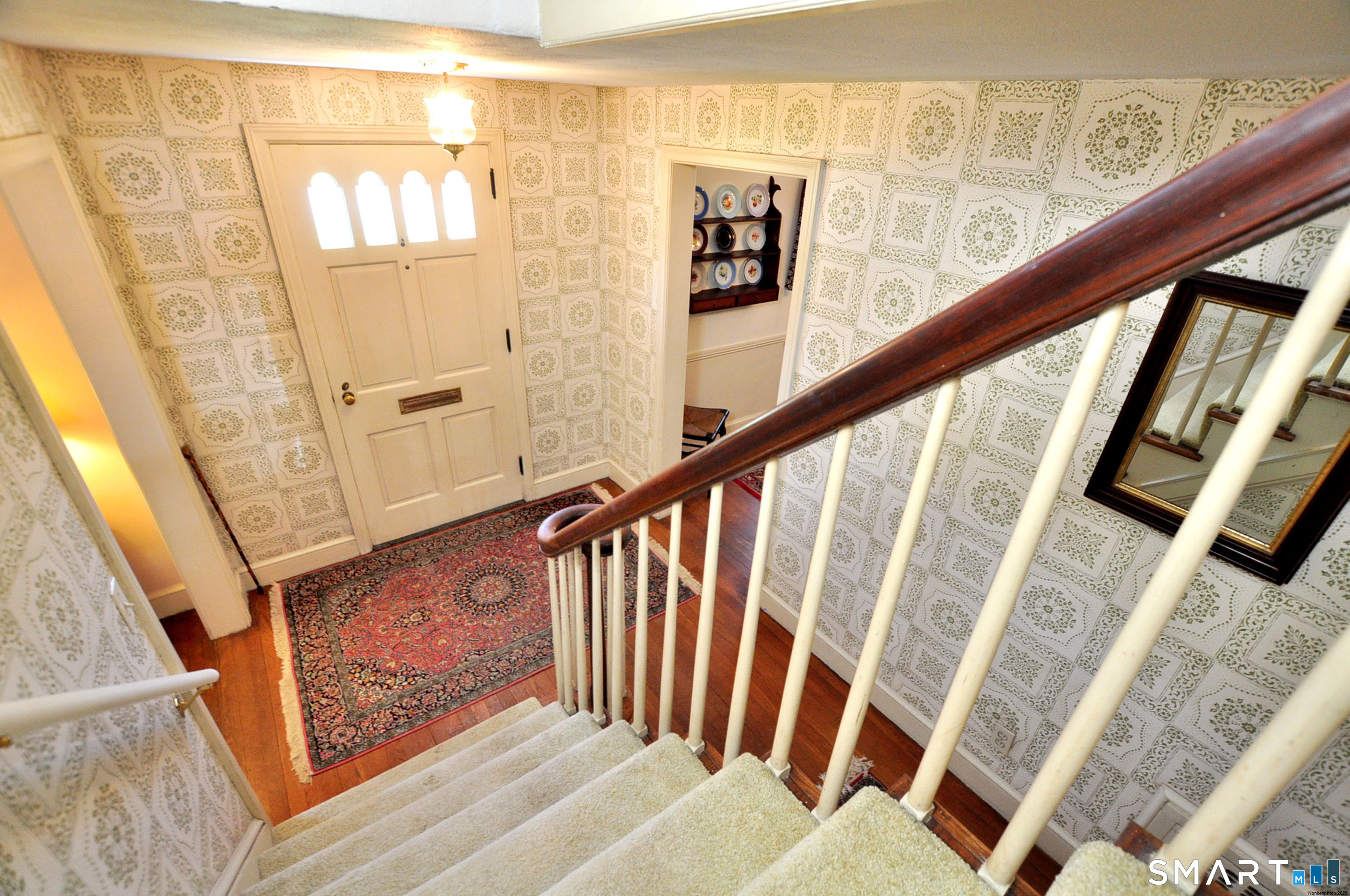 102 Ridgewood Road West Hartford CT 06107