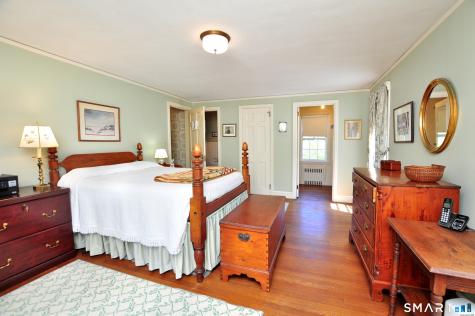 102 Ridgewood Road West Hartford CT 06107