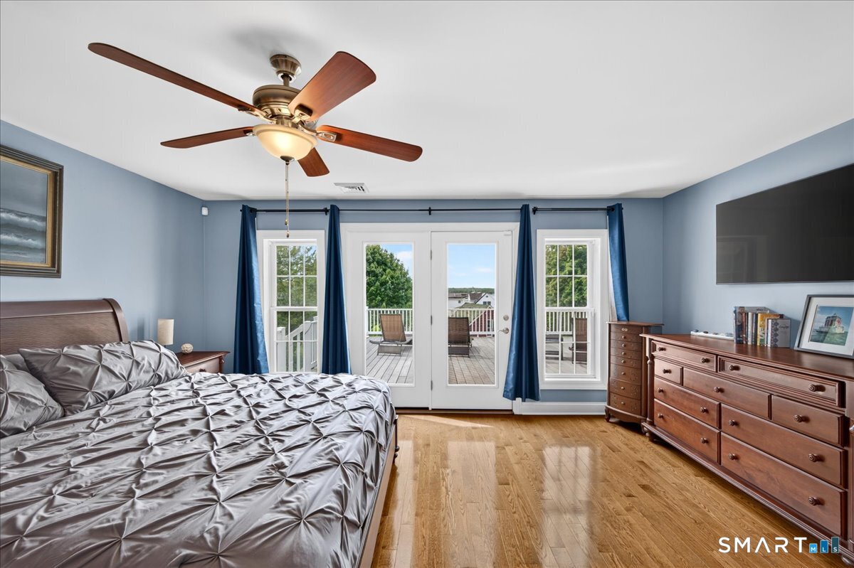 15-R Lee Road Waterford CT 06385