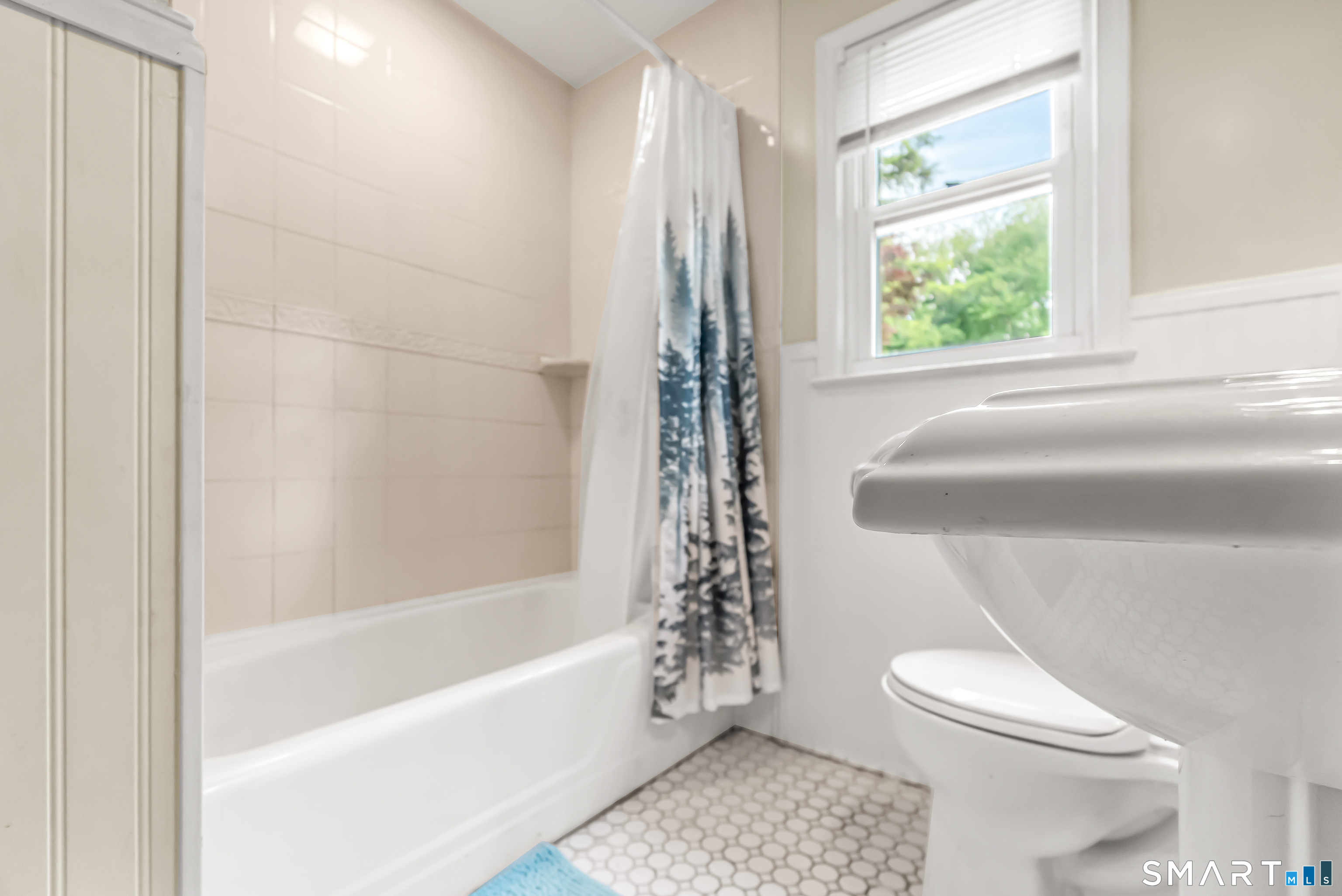 385 Roses Mill Road Milford CT 06460