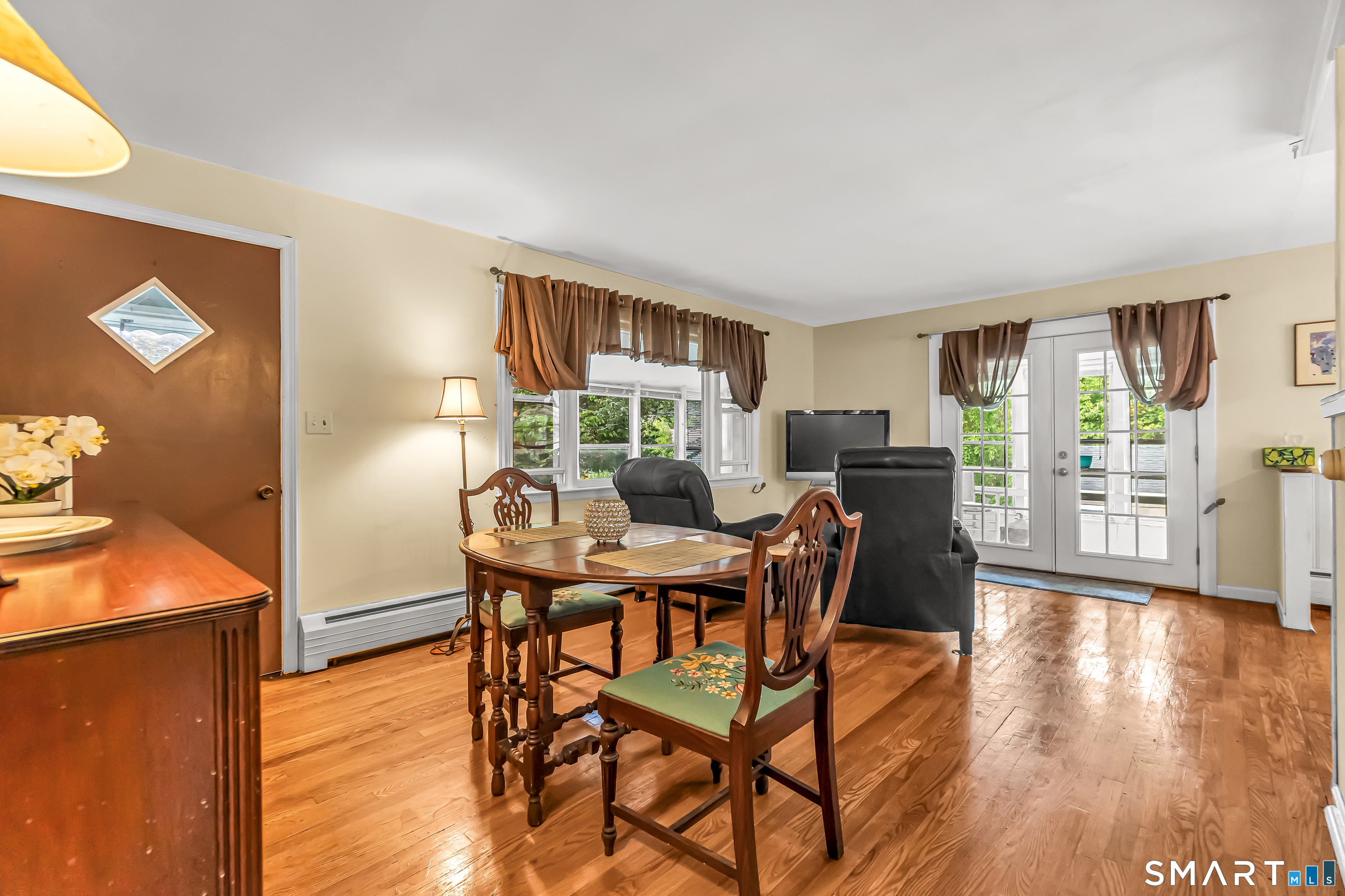 385 Roses Mill Road Milford CT 06460