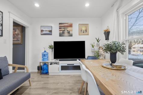 227 Larrabee Street East Hartford CT 06108