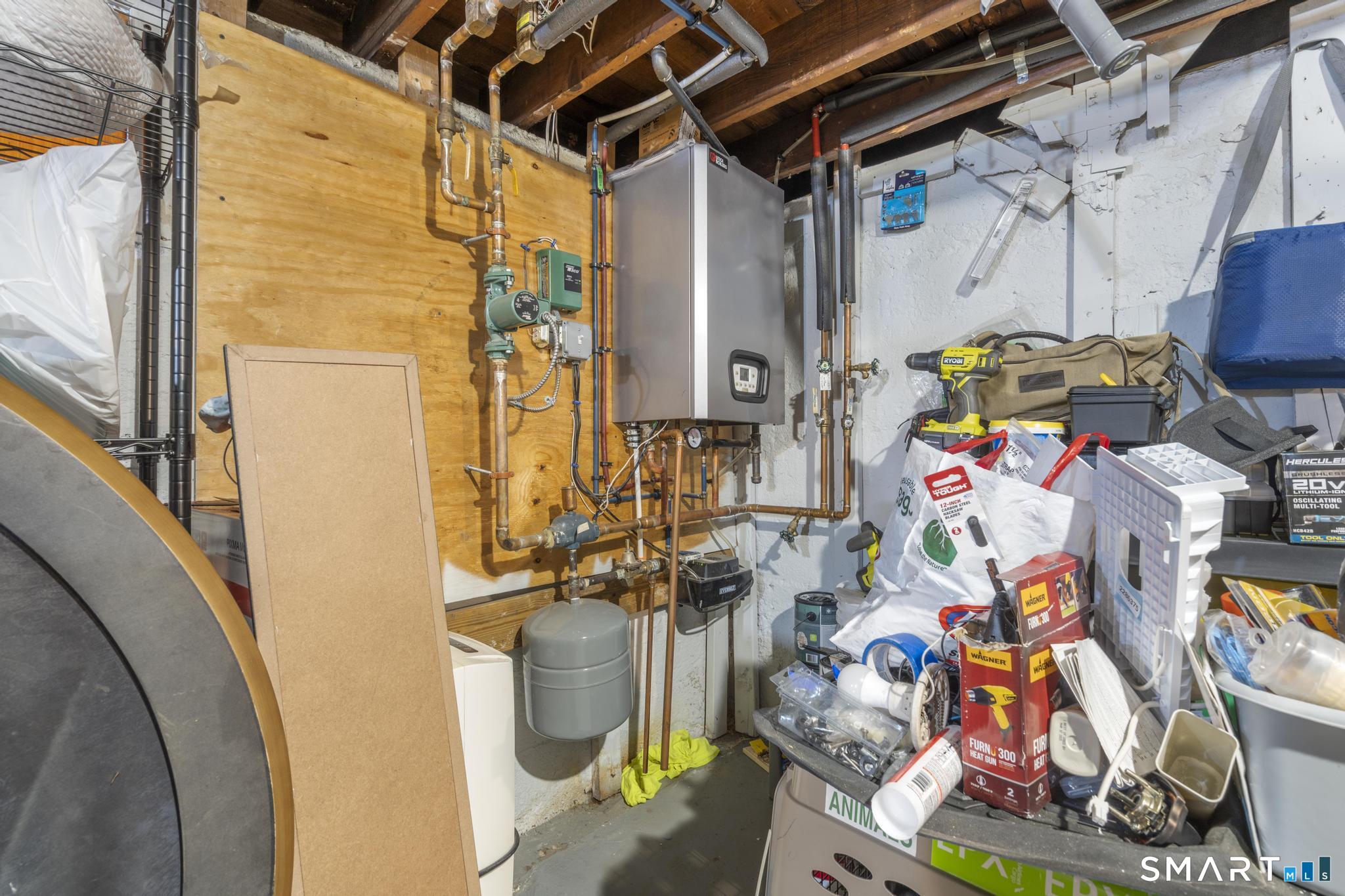 227 Larrabee Street East Hartford CT 06108