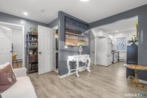 227 Larrabee Street East Hartford CT 06108