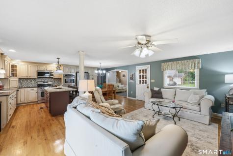 142 Nicholson Street Newington CT 06111