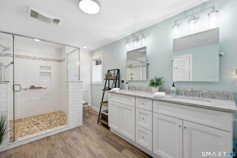 142 Nicholson Street Newington CT 06111