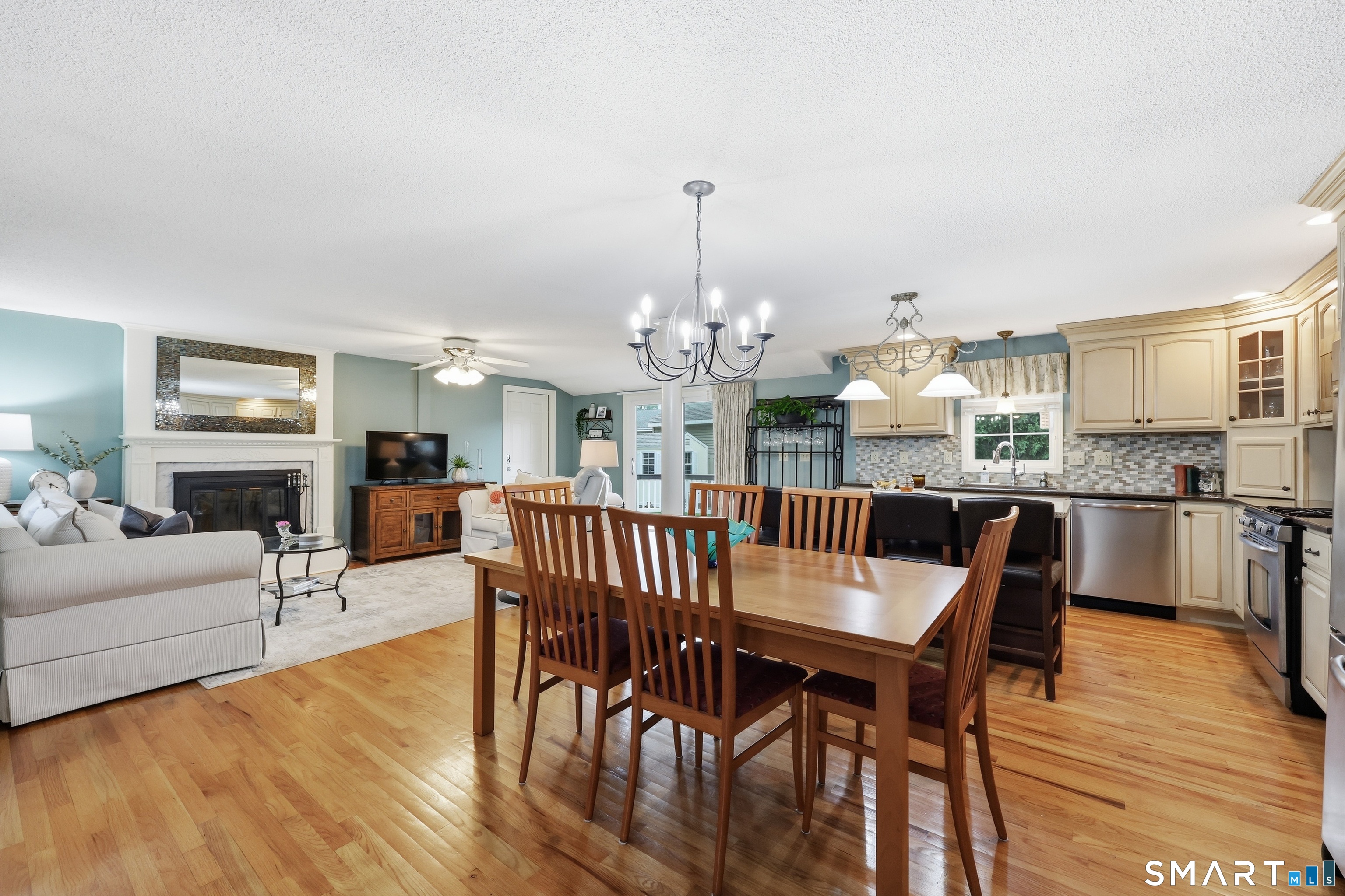 142 Nicholson Street Newington CT 06111