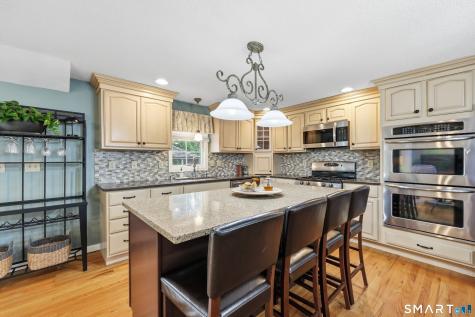 142 Nicholson Street Newington CT 06111