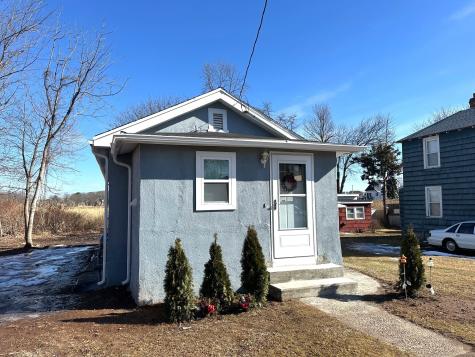 35 Stevens Street East Haven CT 06512