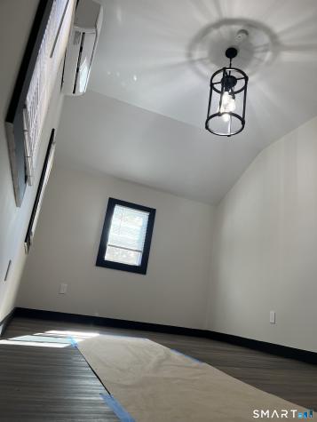 22 Hemlock Trail Newtown CT 06482