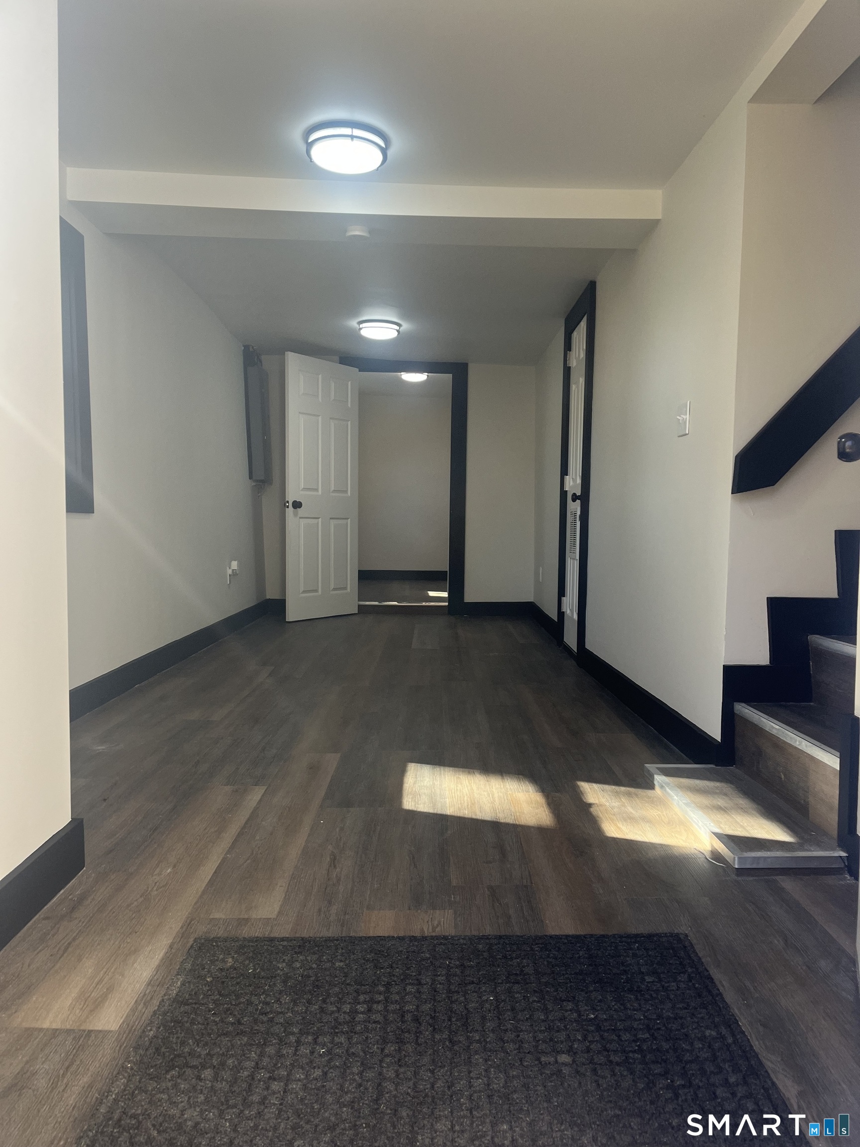 22 Hemlock Trail Newtown CT 06482