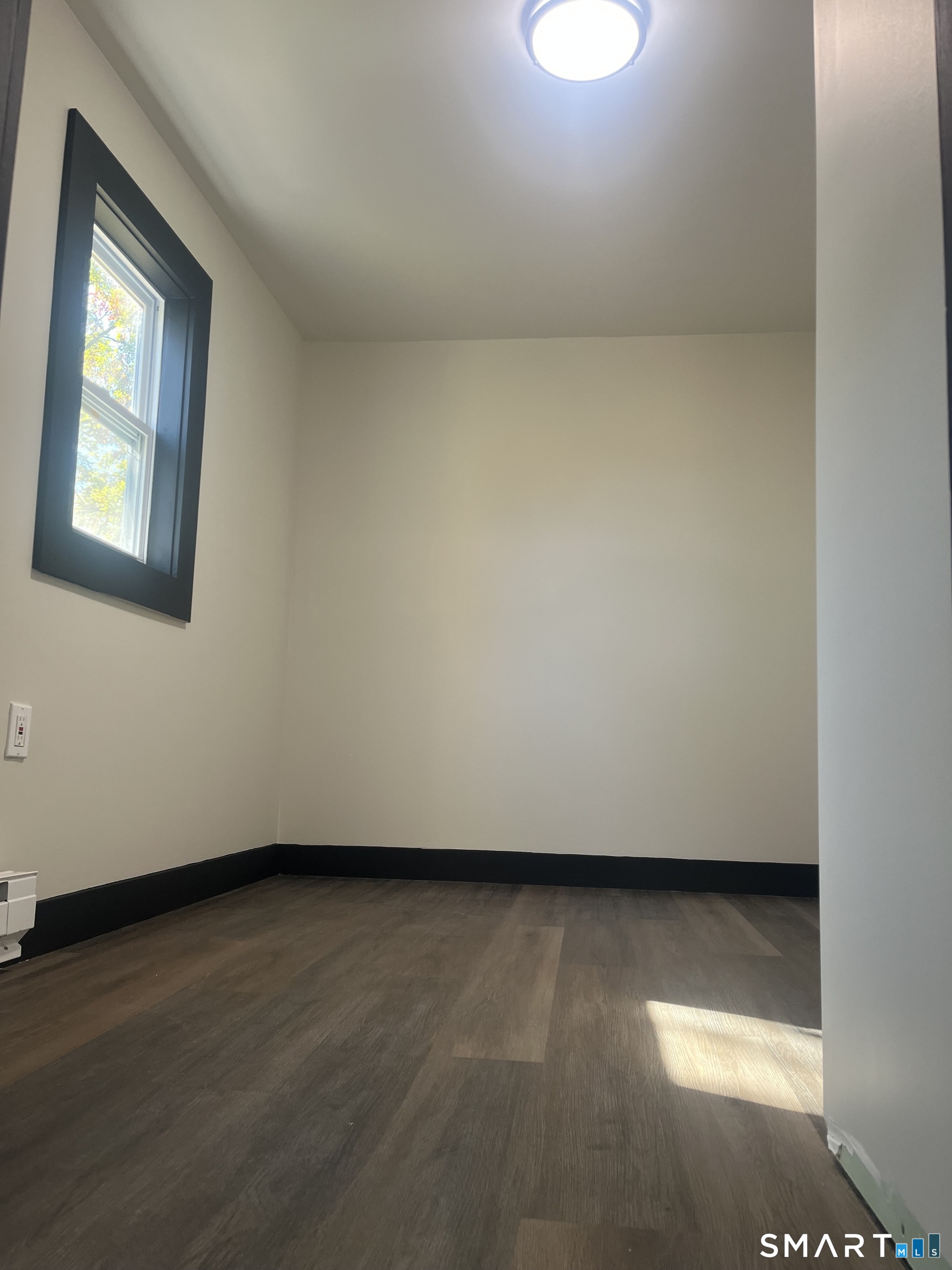 22 Hemlock Trail Newtown CT 06482
