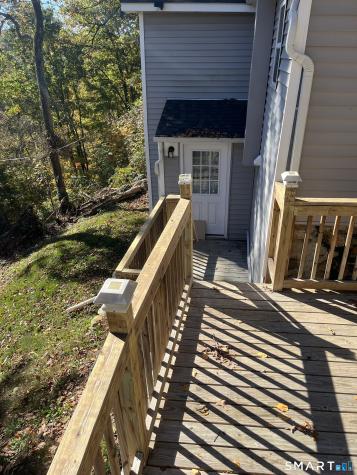 22 Hemlock Trail Newtown CT 06482