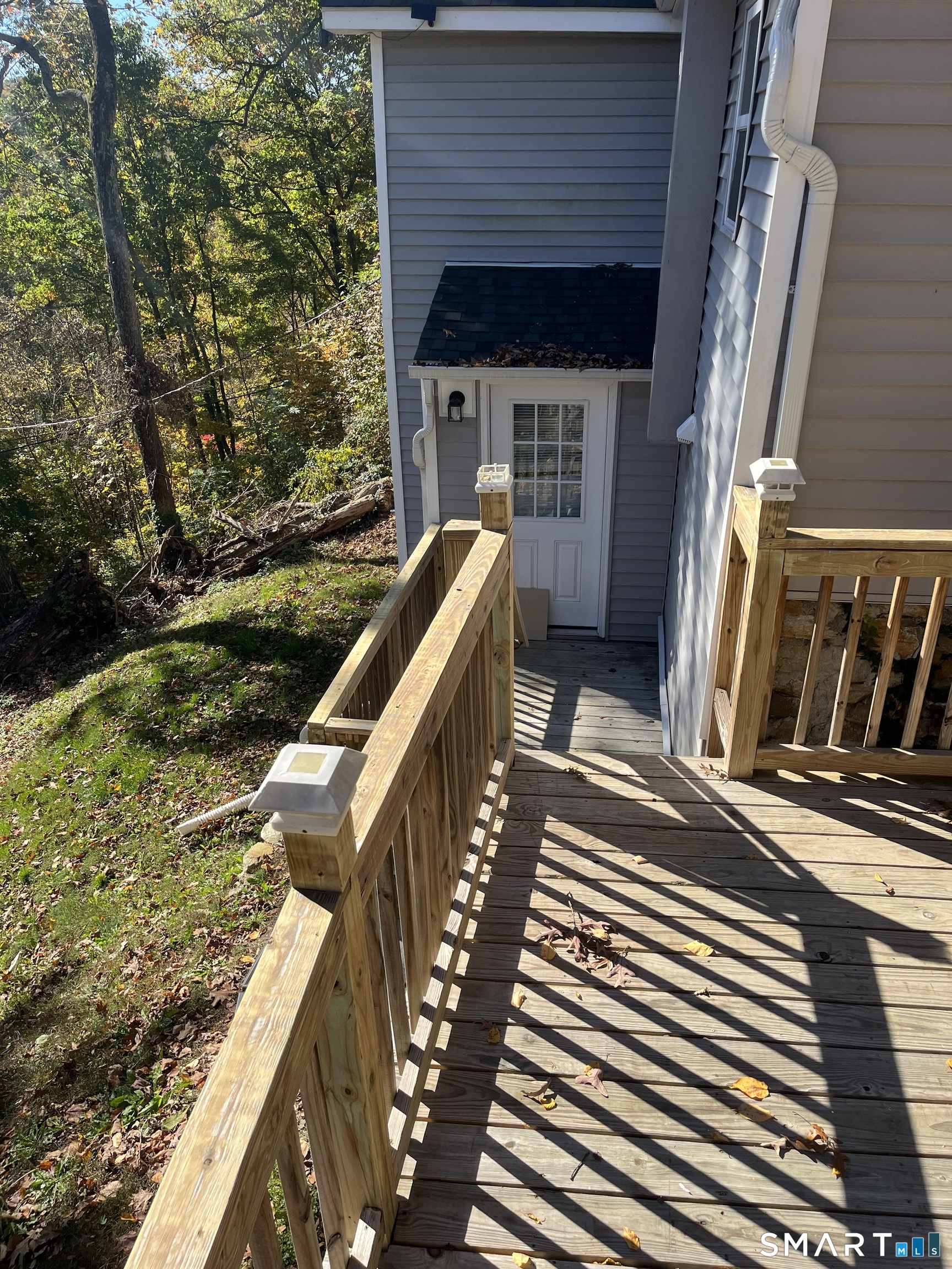 22 Hemlock Trail Newtown CT 06482