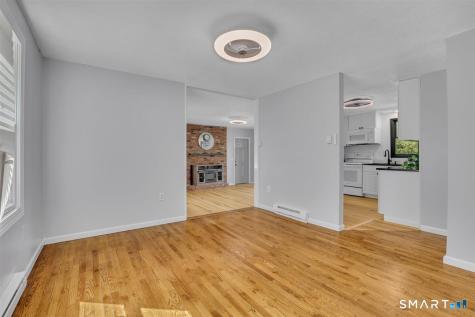 28 Mcnabola Lane Wallingford CT 06492