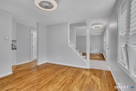 28 Mcnabola Lane Wallingford CT 06492
