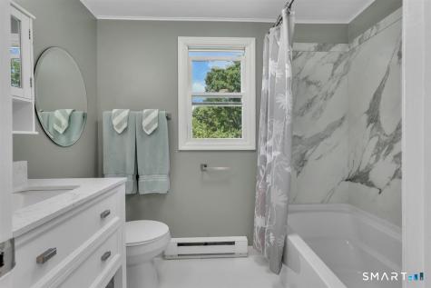 28 Mcnabola Lane Wallingford CT 06492