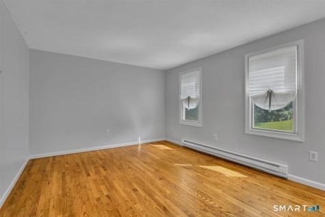 28 Mcnabola Lane Wallingford CT 06492