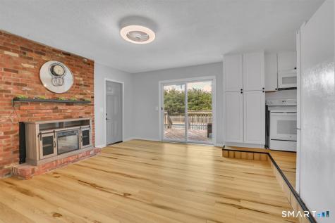 28 Mcnabola Lane Wallingford CT 06492