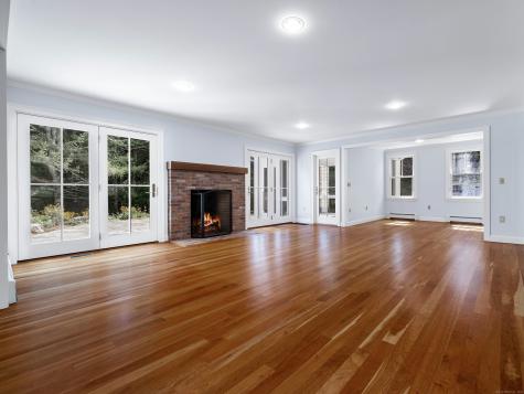 16 Juniper Lane Stonington CT 06378