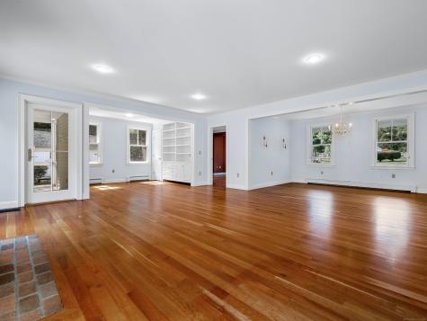 16 Juniper Lane Stonington CT 06378