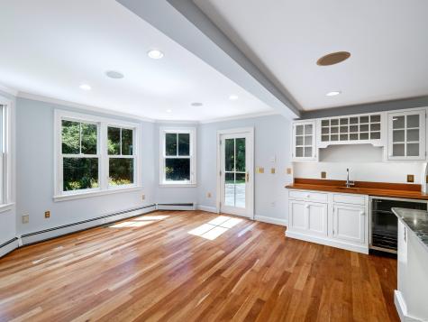 16 Juniper Lane Stonington CT 06378