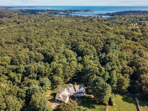 16 Juniper Lane Stonington CT 06378