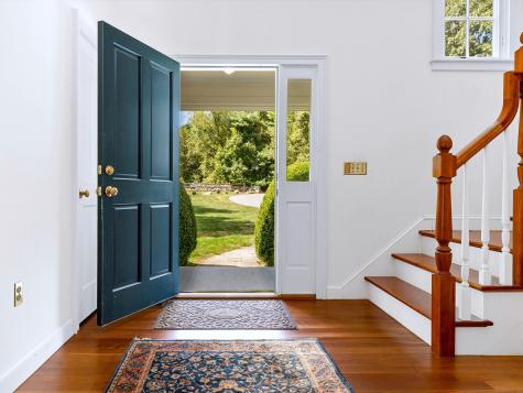 16 Juniper Lane Stonington CT 06378