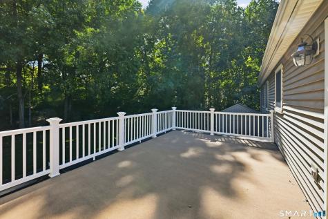 11 Delview Drive Danbury CT 06811