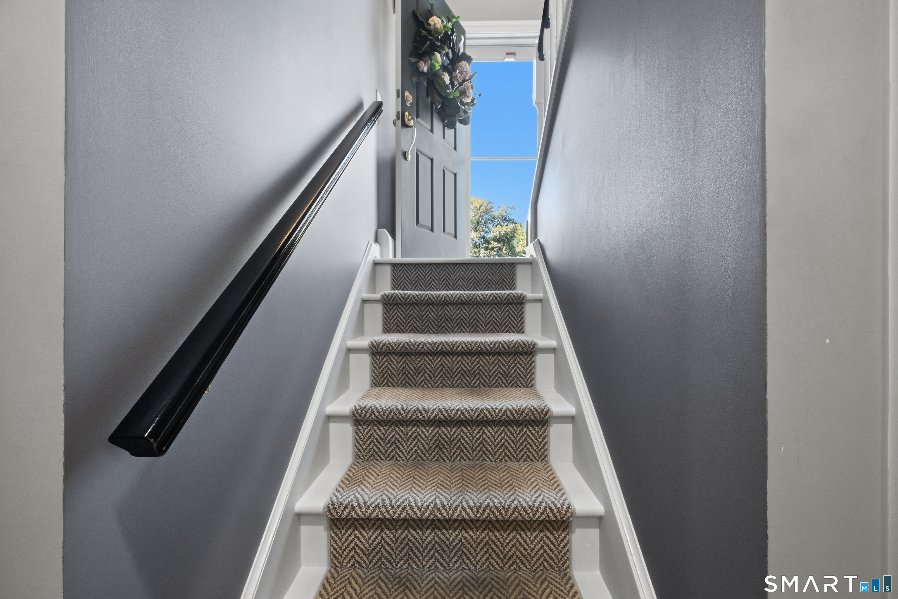 11 Delview Drive Danbury CT 06811
