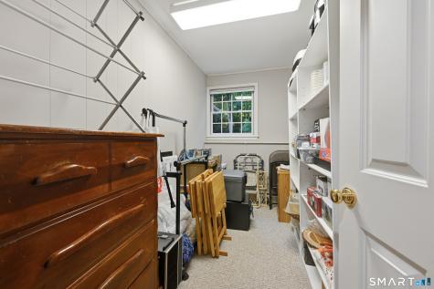 11 Delview Drive Danbury CT 06811