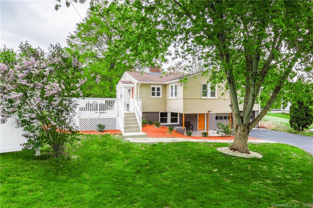 11 Bradford Drive Cheshire CT 06410