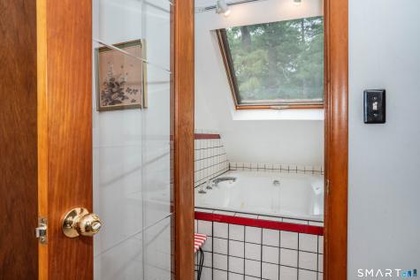 240 Haynes Road Avon CT 06001