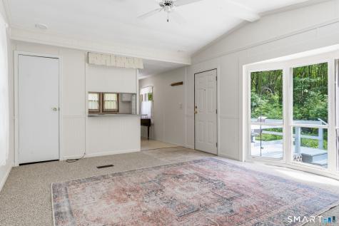 16 Wheeler Brook Park Stonington CT 06378