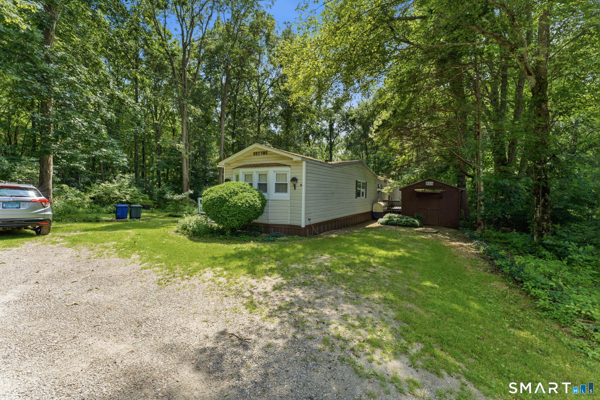 16 Wheeler Brook Park Stonington CT 06378