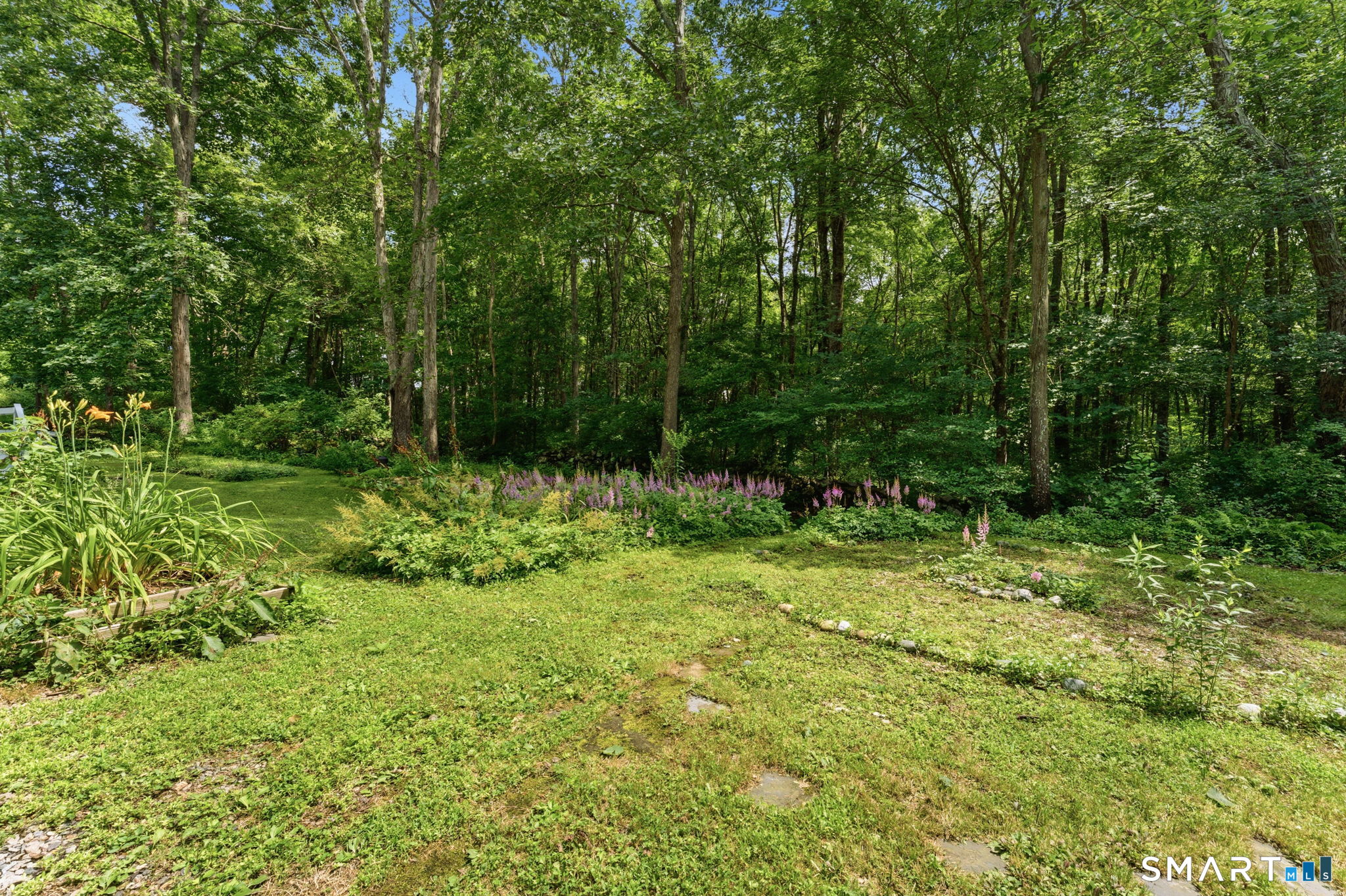 16 Wheeler Brook Park Stonington CT 06378