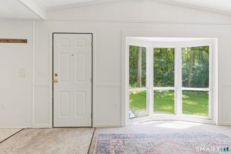 16 Wheeler Brook Park Stonington CT 06378