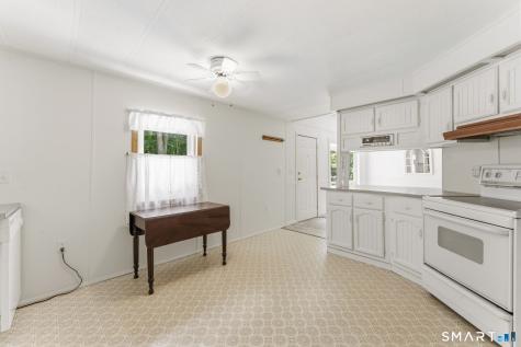 16 Wheeler Brook Park Stonington CT 06378
