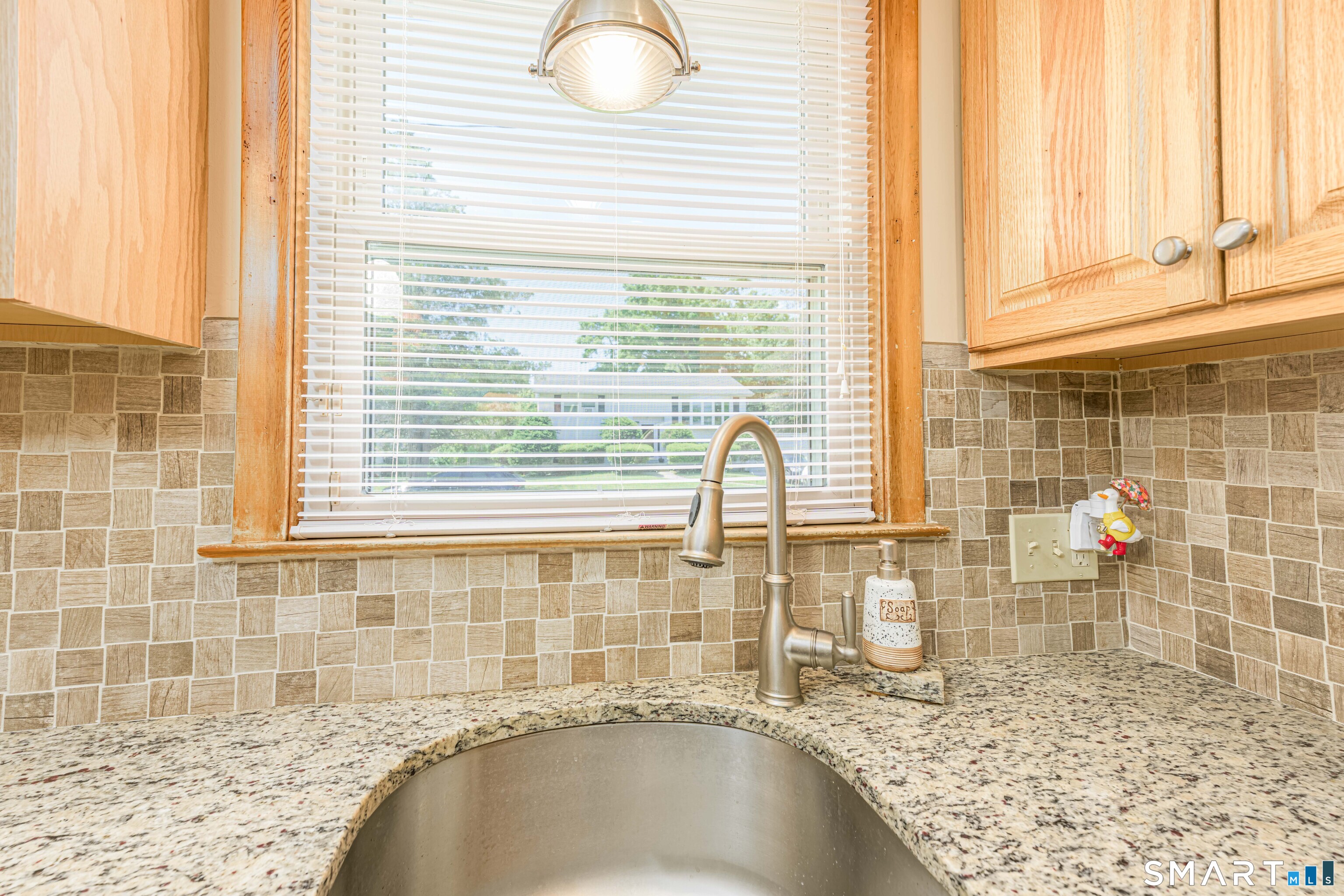 25 Waldo Street East Haven CT 06512