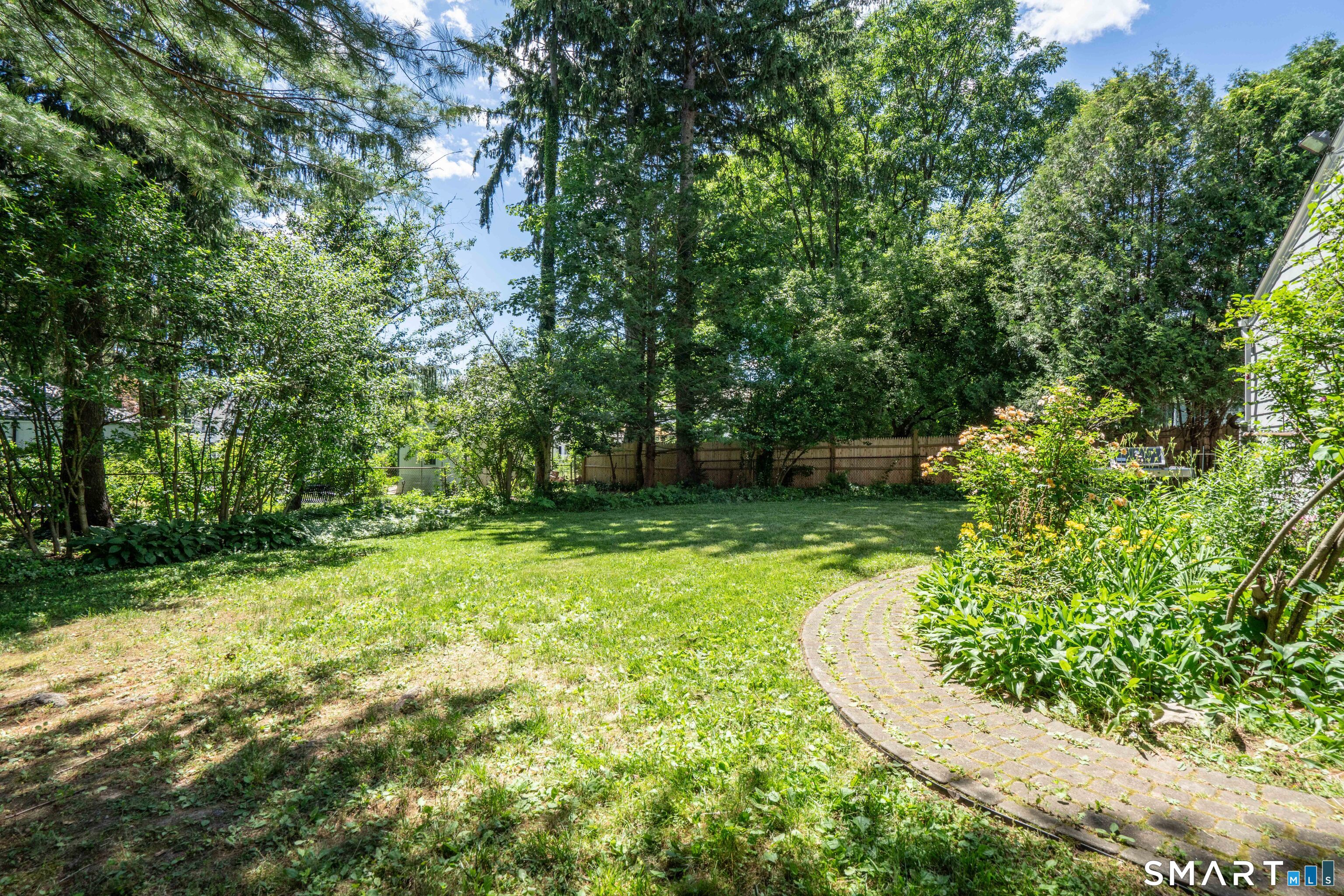 1847 Asylum Avenue West Hartford CT 06117