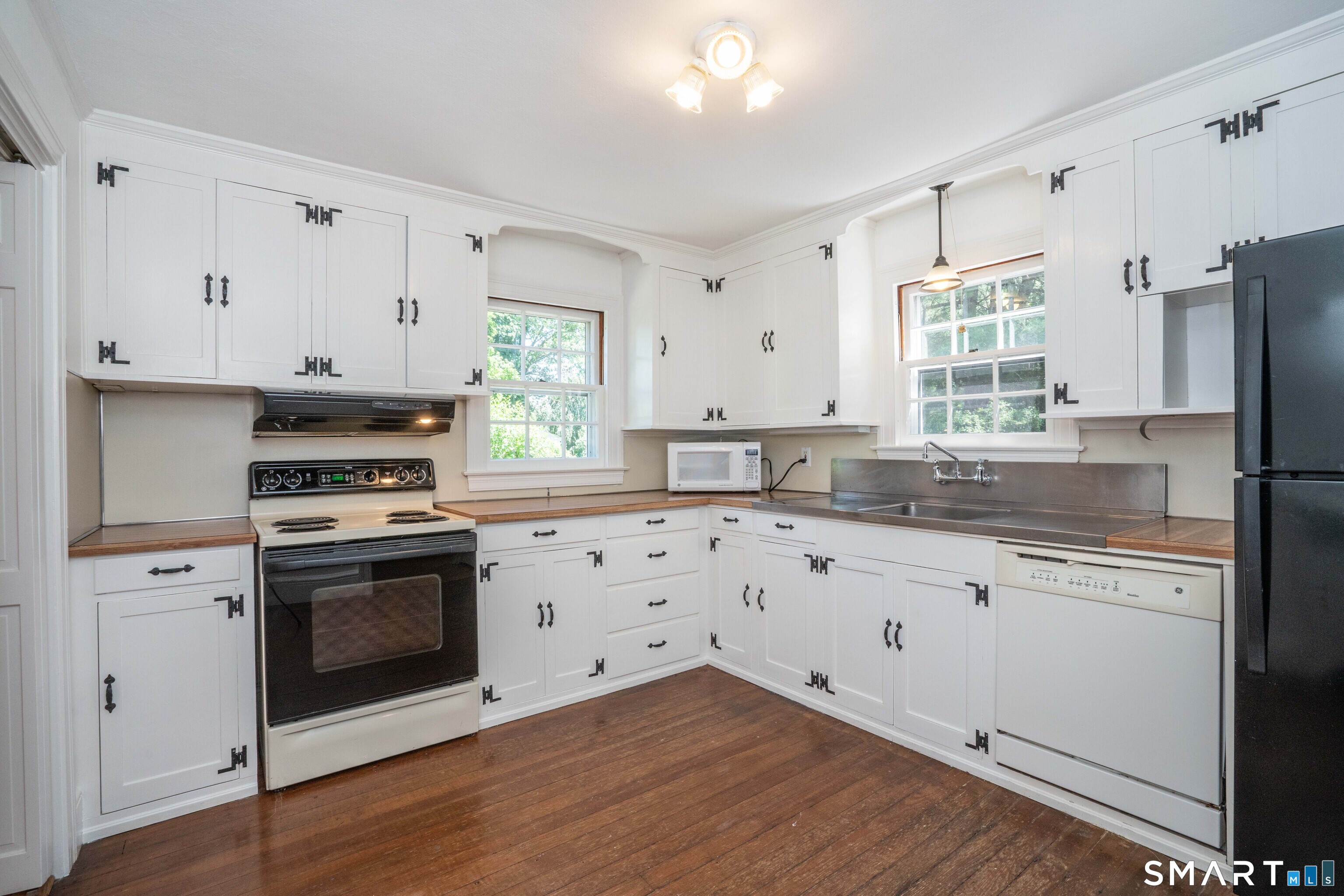 1847 Asylum Avenue West Hartford CT 06117