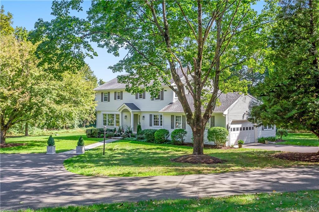 11 Hickory Drive New Canaan CT 06840