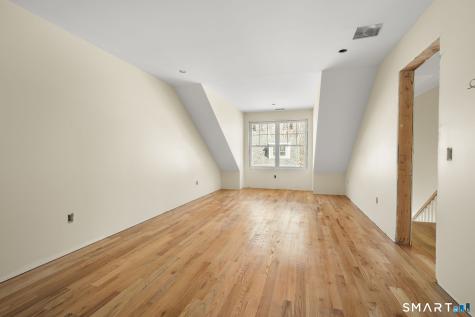31 Ivy Hill Road Waterford CT 06385