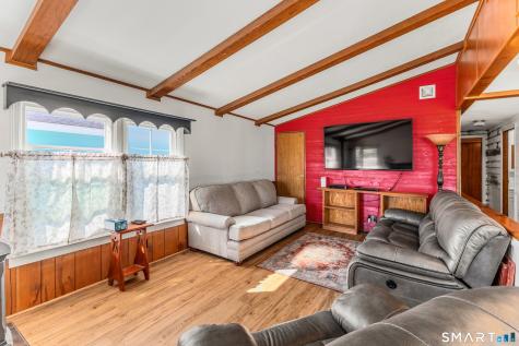 19 Laurel View Wallingford CT 06492