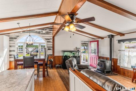 19 Laurel View Wallingford CT 06492
