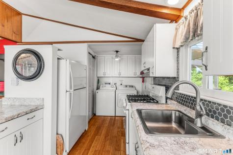 19 Laurel View Wallingford CT 06492
